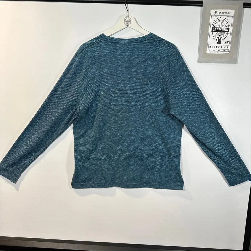 Hollister Textured Crewneck Blue Sweater-Large